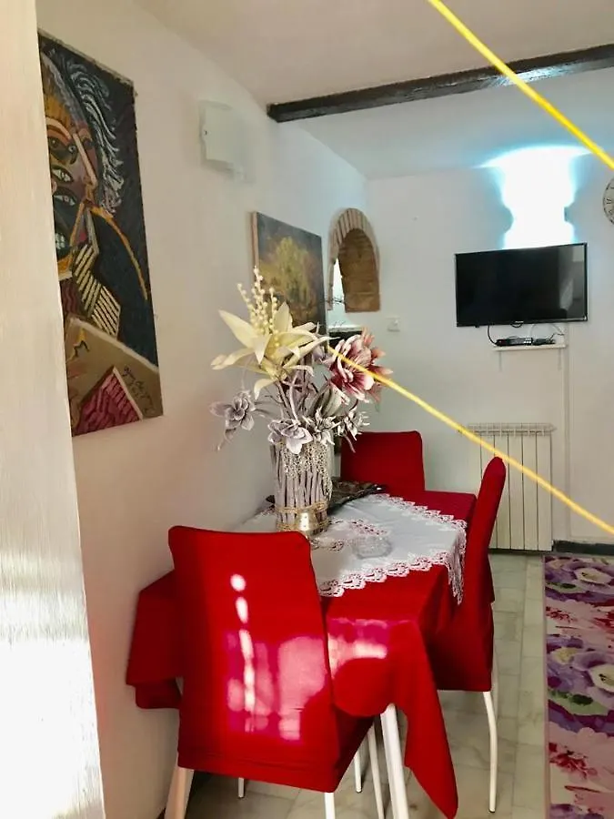 Apartment Appartamento Il Sole La Spezia